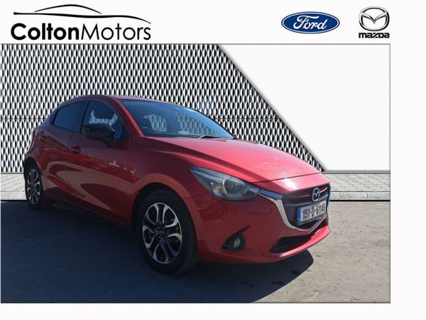 Mazda Demio MPV, Diesel, 2015, Red