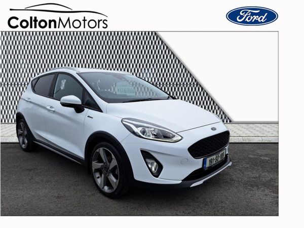 Ford Fiesta Hatchback, Petrol, 2019, White