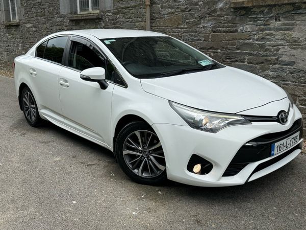 Toyota Avensis Saloon, Diesel, 2016, White