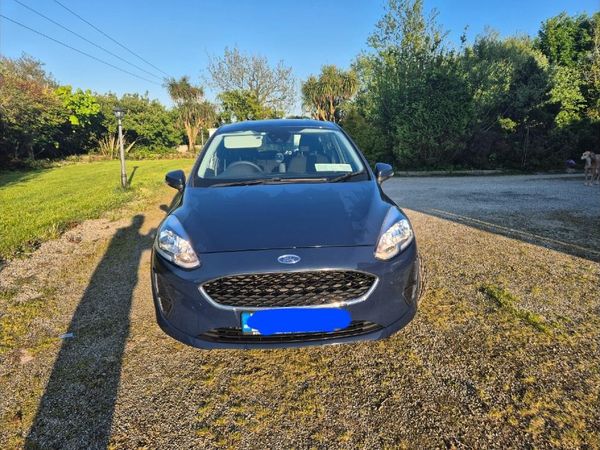 Ford Fiesta Hatchback, Petrol, 2018, Blue
