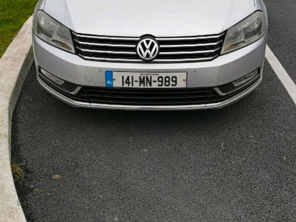Volkswagen Passat Saloon, Diesel, 2014, Silver