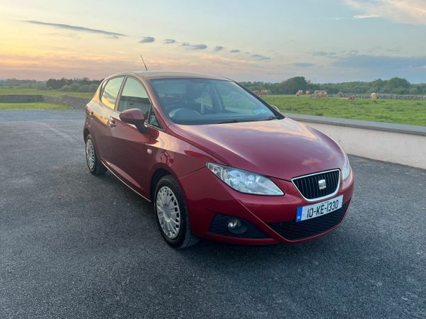 SEAT Ibiza Hatchback, Petrol, 2010, Red