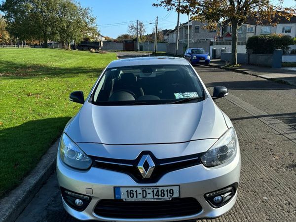 Renault Fluence Saloon, Diesel, 2016, Silver