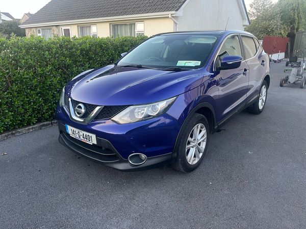 Nissan Qashqai Hatchback, Diesel, 2014, Blue