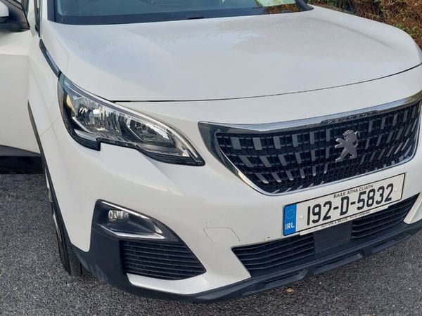 Peugeot 3008 MPV, Diesel, 2019, White