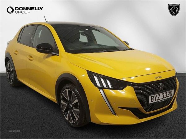 Peugeot 208 , Petrol, 2022, Yellow