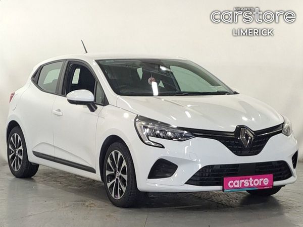 Renault Clio Hatchback, Petrol, 2022, White
