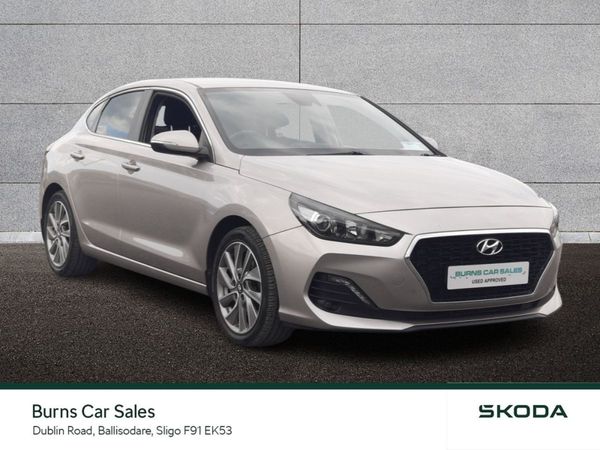 Hyundai i30 Hatchback, Diesel, 2019, Brown