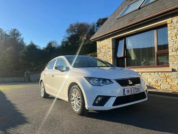 SEAT Ibiza Hatchback, Petrol, 2019, White