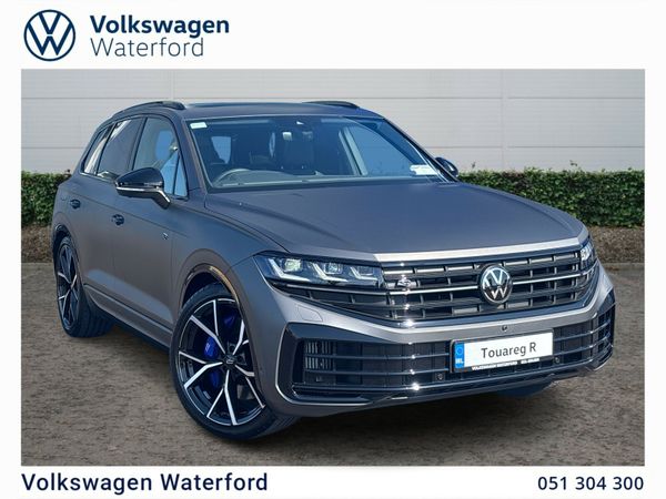 Volkswagen Touareg SUV, Petrol, 2025, Grey