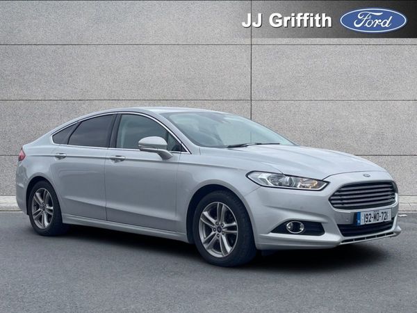 Ford Mondeo Hatchback, Diesel, 2019, Grey