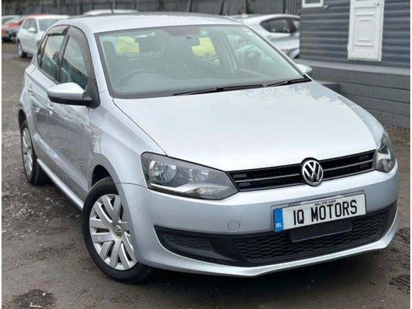 Volkswagen Polo Hatchback, Petrol, 2014, Silver