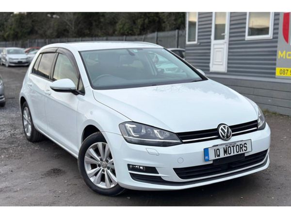 Volkswagen Golf Hatchback, Petrol, 2015, White