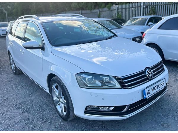 Volkswagen Passat Estate, Petrol, 2012, White