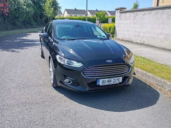 Ford Mondeo Hatchback, Diesel, 2016, Black