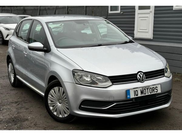 Volkswagen Polo Hatchback, Petrol, 2015, Silver