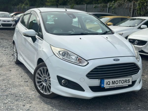 Ford Fiesta Hatchback, Unknown, 2015, White