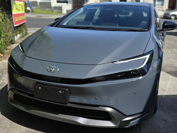 Toyota Prius MPV, Petrol Hybrid, 2024, Grey