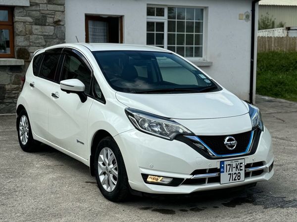 Nissan Note MPV, Petrol Hybrid, 2017, White