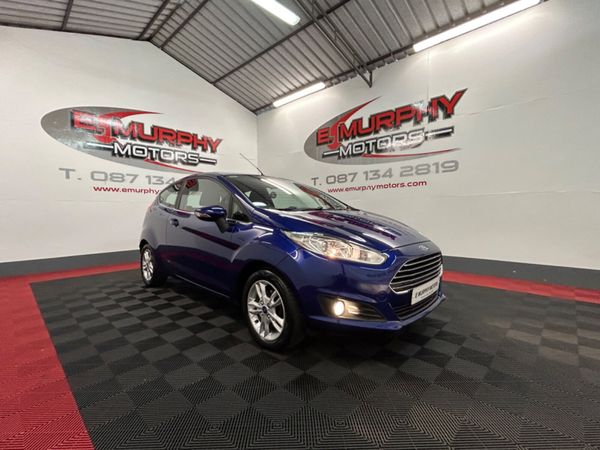 Ford Fiesta Hatchback, Petrol, 2015, Blue