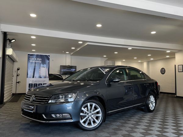 Volkswagen Passat Saloon, Diesel, 2014, Grey