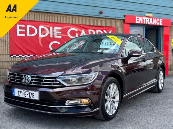 Volkswagen Passat Saloon, Diesel, 2017, Red