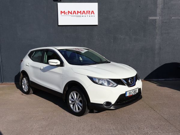 Nissan Qashqai Hatchback, Diesel, 2015, White