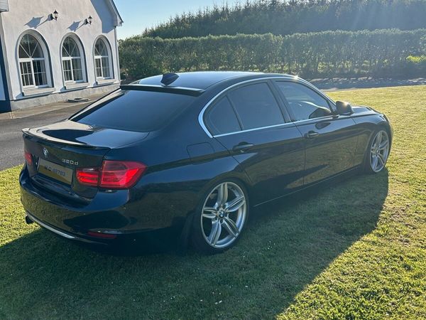BMW 3-Series Saloon, Diesel, 2012, Blue