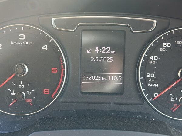 Audi Q3 SUV, Diesel, 2016, White