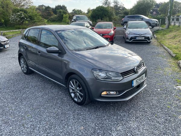 Volkswagen Polo Hatchback, Petrol, 2015, Grey