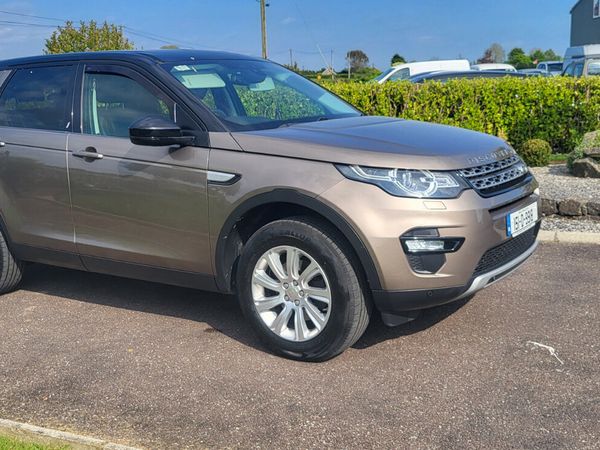 Land Rover Discovery SUV, Diesel, 2015, Gold