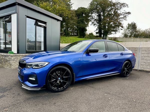 BMW 3-Series Saloon, Petrol Hybrid, 2021, Blue