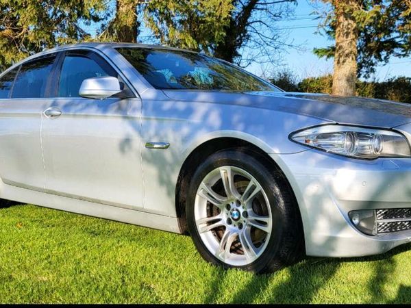 BMW 5-Series Saloon, Diesel, 2012, Silver