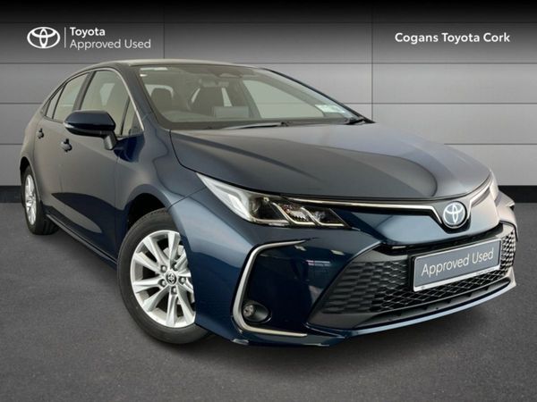 Toyota Corolla Saloon, Hybrid, 2025, 