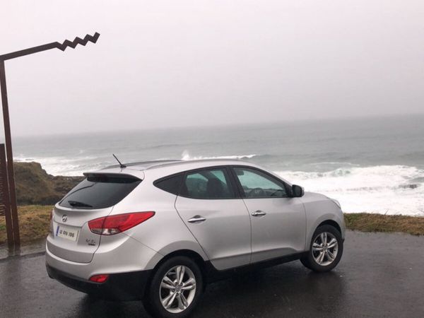 Hyundai ix35 SUV, Diesel, 2012, Silver