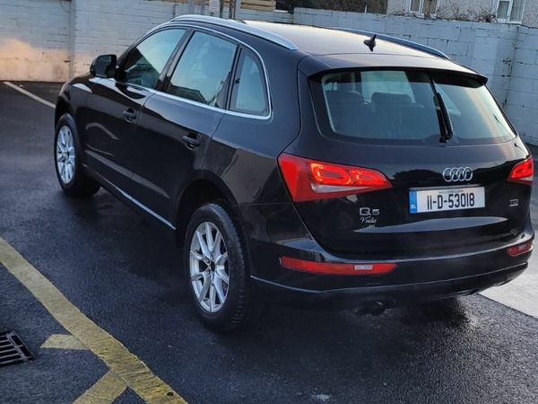 Audi Q5 SUV, Diesel, 2011, Black