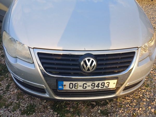 Volkswagen Passat Saloon, Diesel, 2008, Silver