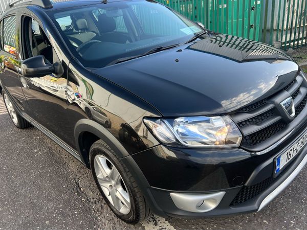 Dacia Sandero Stepway Hatchback, Diesel, 2016, Black