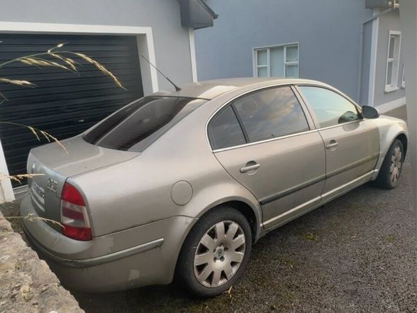 Skoda Superb Saloon, Diesel, 2008, Beige
