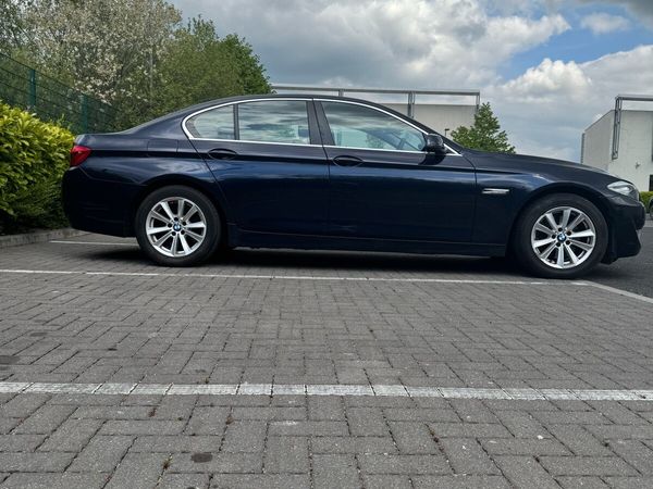 BMW 5-Series Saloon, Diesel, 2013, Blue