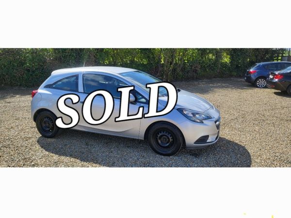 Opel Corsa Hatchback, Petrol, 2015, Silver