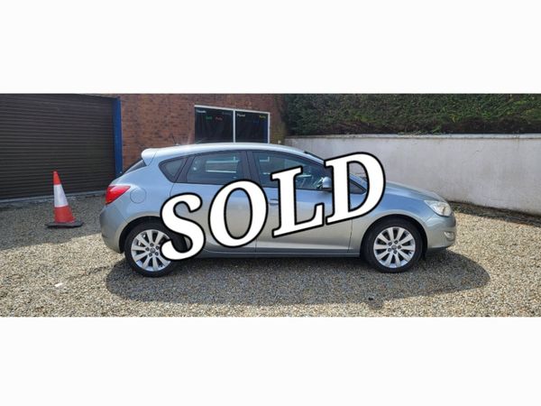 Opel Astra Hatchback, Diesel, 2011, Blue