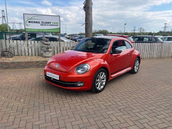 Volkswagen Beetle Hatchback, Petrol, 2015, Orange