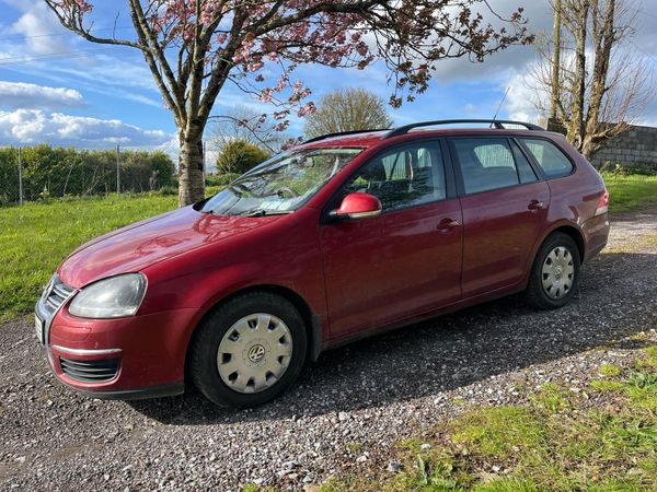 Volkswagen Golf Estate, Diesel, 2009, Red