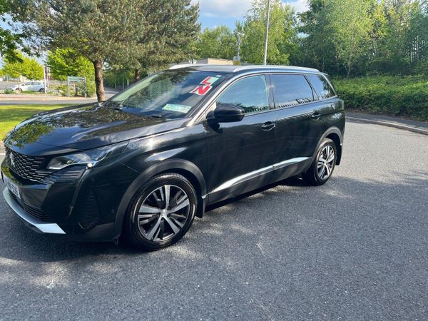 Peugeot 5008 MPV, Diesel, 2021, Black