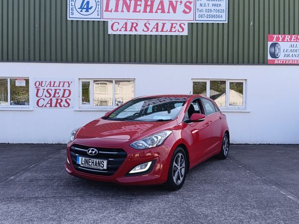 Hyundai i30 Hatchback, Diesel, 2016, Red