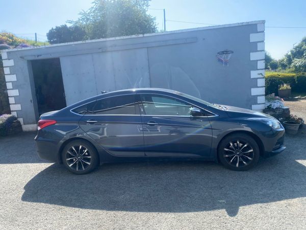 Hyundai i40 Saloon, Diesel, 2016, Blue