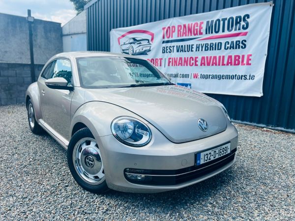Volkswagen Beetle Hatchback, Petrol, 2013, Gold