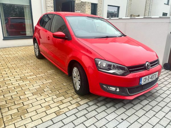 Volkswagen Polo Hatchback, Petrol, 2013, Red