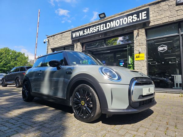 Mini Electric Hatchback, Electric, 2021, Grey